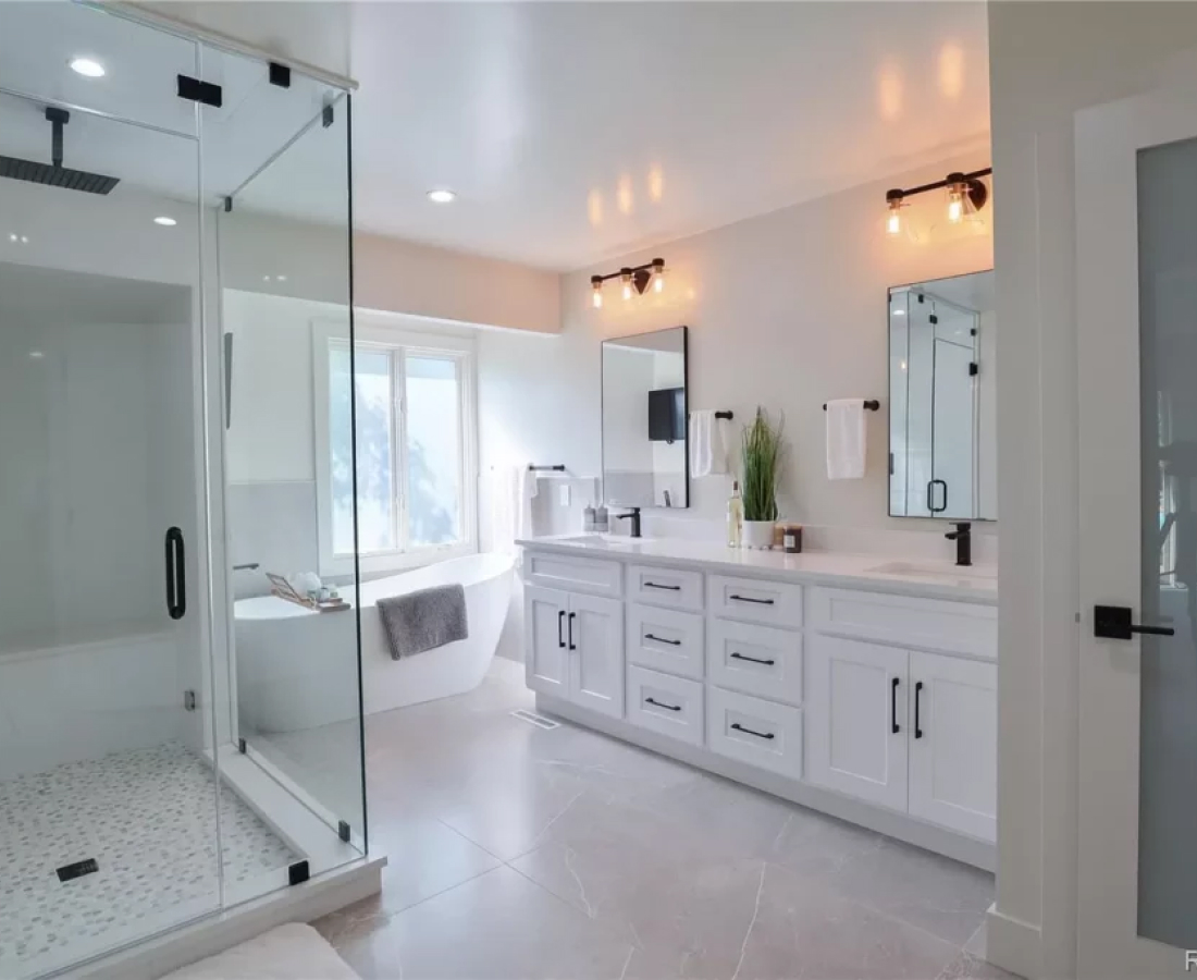 wall cabinets for bathroom